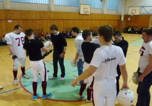 Americký fotbal