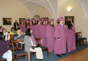 Slavnostní předávání maturitního vysvědčení
