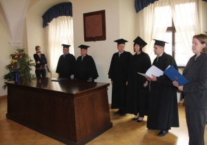 Slavnostní předávání maturitního vysvědčení