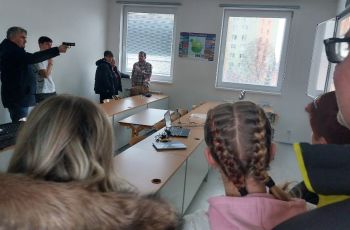 Den otevřených dveří